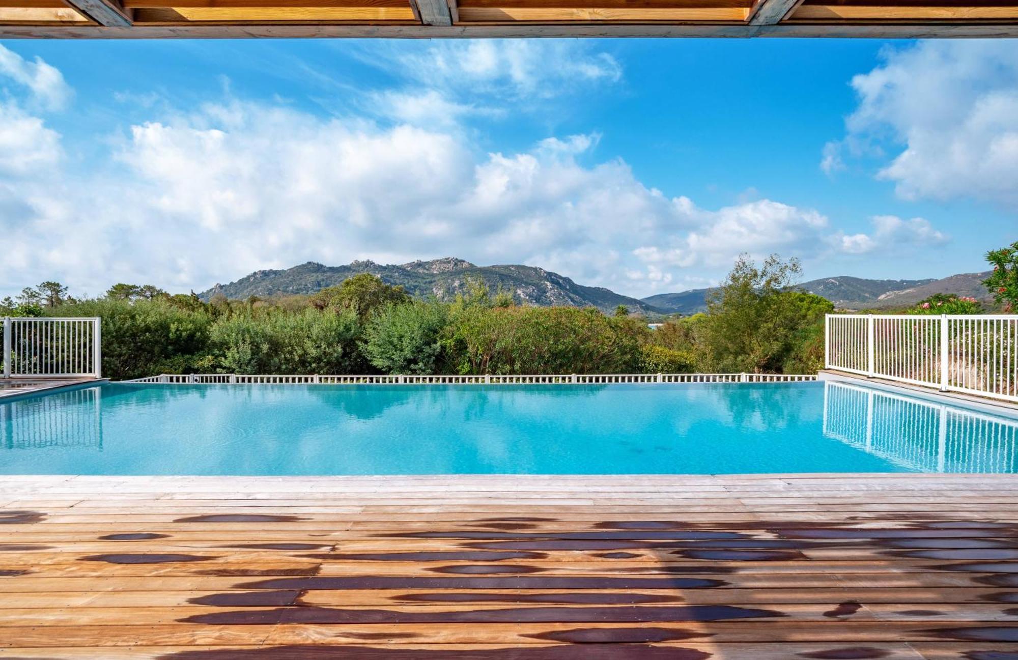 Les Hameaux De Santa Giulia Resort Porto-Vecchio (Corsica)