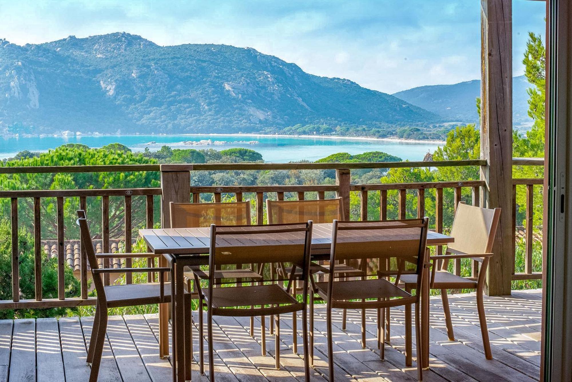 Les Hameaux De Santa Giulia Resort