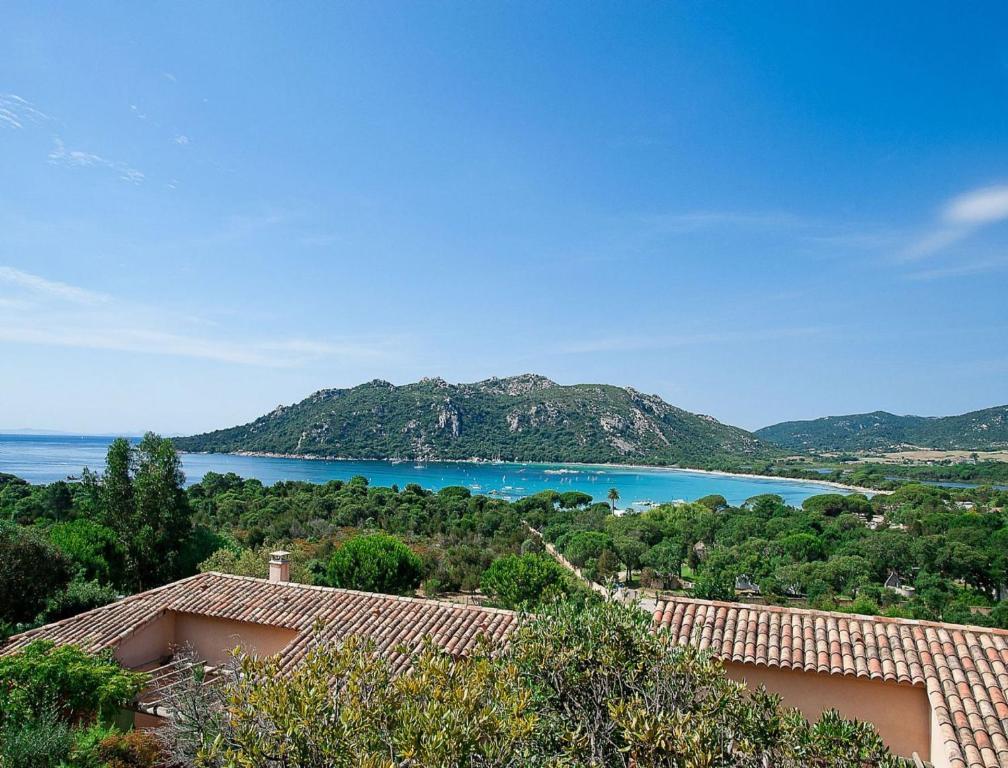 Les Hameaux De Santa Giulia Resort 3*